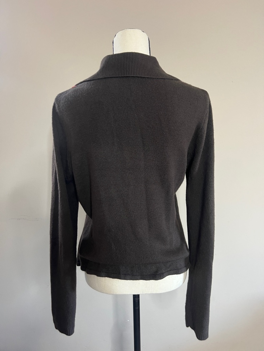🐻🐌🍑🚚Brown Floral Embroidered Knit Sweater - Picture 6 of 7